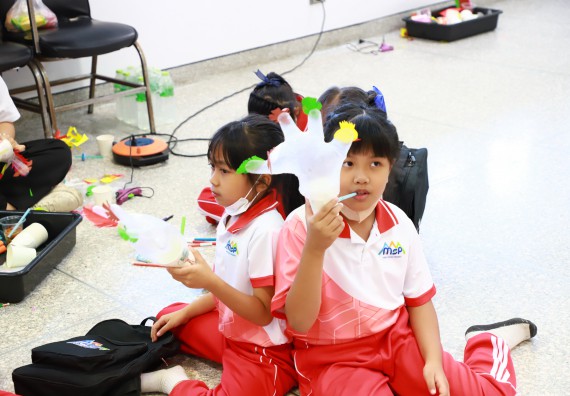 ภาพกิจกรรม  โครงการฝึกทักษะเพื่อพัฒนาอัจฉริยะภาพวิทยาศาสตร์ กิจกรรมค่ายวิทยาศาสตร์รุ่นจิ๋ว สำหรับนักเรียนห้องเรียนพิเศษคณิตศาสตร์ และวิทยาศาสตร์ (MSP)