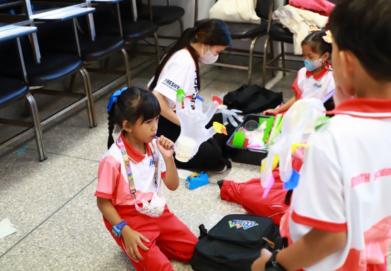 ภาพกิจกรรม  โครงการฝึกทักษะเพื่อพัฒนาอัจฉริยะภาพวิทยาศาสตร์ กิจกรรมค่ายวิทยาศาสตร์รุ่นจิ๋ว สำหรับนักเรียนห้องเรียนพิเศษคณิตศาสตร์ และวิทยาศาสตร์ (MSP)