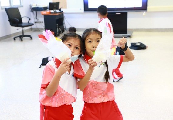 ภาพกิจกรรม  โครงการฝึกทักษะเพื่อพัฒนาอัจฉริยะภาพวิทยาศาสตร์ กิจกรรมค่ายวิทยาศาสตร์รุ่นจิ๋ว สำหรับนักเรียนห้องเรียนพิเศษคณิตศาสตร์ และวิทยาศาสตร์ (MSP)