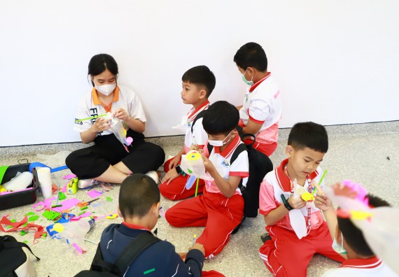 ภาพกิจกรรม  โครงการฝึกทักษะเพื่อพัฒนาอัจฉริยะภาพวิทยาศาสตร์ กิจกรรมค่ายวิทยาศาสตร์รุ่นจิ๋ว สำหรับนักเรียนห้องเรียนพิเศษคณิตศาสตร์ และวิทยาศาสตร์ (MSP)