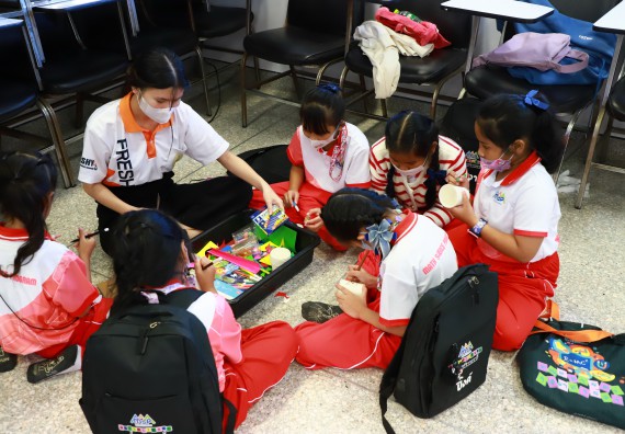 ภาพกิจกรรม  โครงการฝึกทักษะเพื่อพัฒนาอัจฉริยะภาพวิทยาศาสตร์ กิจกรรมค่ายวิทยาศาสตร์รุ่นจิ๋ว สำหรับนักเรียนห้องเรียนพิเศษคณิตศาสตร์ และวิทยาศาสตร์ (MSP)