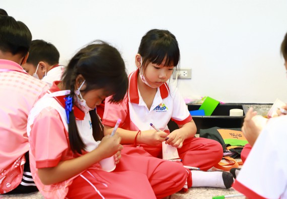 ภาพกิจกรรม  โครงการฝึกทักษะเพื่อพัฒนาอัจฉริยะภาพวิทยาศาสตร์ กิจกรรมค่ายวิทยาศาสตร์รุ่นจิ๋ว สำหรับนักเรียนห้องเรียนพิเศษคณิตศาสตร์ และวิทยาศาสตร์ (MSP)