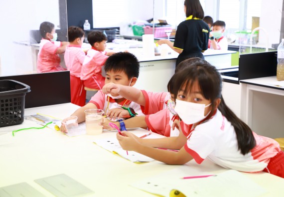 ภาพกิจกรรม  โครงการฝึกทักษะเพื่อพัฒนาอัจฉริยะภาพวิทยาศาสตร์ กิจกรรมค่ายวิทยาศาสตร์รุ่นจิ๋ว สำหรับนักเรียนห้องเรียนพิเศษคณิตศาสตร์ และวิทยาศาสตร์ (MSP)