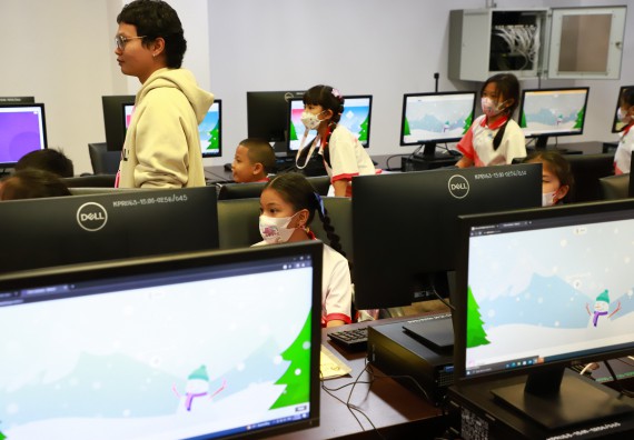 ภาพกิจกรรม  โครงการฝึกทักษะเพื่อพัฒนาอัจฉริยะภาพวิทยาศาสตร์ กิจกรรมค่ายวิทยาศาสตร์รุ่นจิ๋ว สำหรับนักเรียนห้องเรียนพิเศษคณิตศาสตร์ และวิทยาศาสตร์ (MSP)