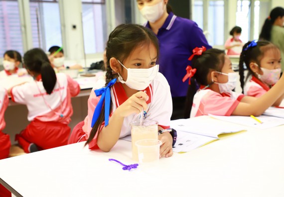 ภาพกิจกรรม  โครงการฝึกทักษะเพื่อพัฒนาอัจฉริยะภาพวิทยาศาสตร์ กิจกรรมค่ายวิทยาศาสตร์รุ่นจิ๋ว สำหรับนักเรียนห้องเรียนพิเศษคณิตศาสตร์ และวิทยาศาสตร์ (MSP)