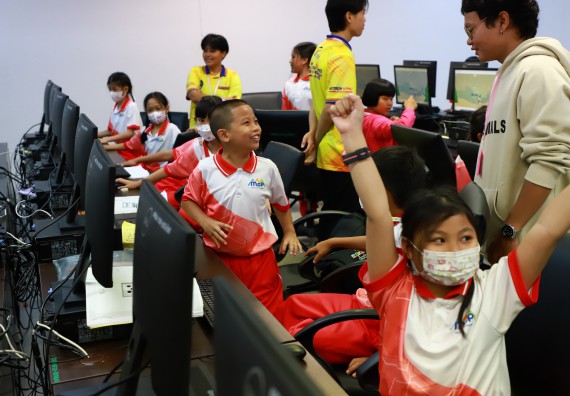 ภาพกิจกรรม  โครงการฝึกทักษะเพื่อพัฒนาอัจฉริยะภาพวิทยาศาสตร์ กิจกรรมค่ายวิทยาศาสตร์รุ่นจิ๋ว สำหรับนักเรียนห้องเรียนพิเศษคณิตศาสตร์ และวิทยาศาสตร์ (MSP)