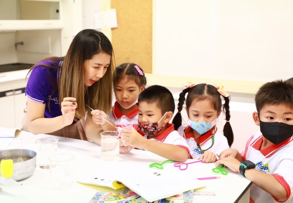 ภาพกิจกรรม  โครงการฝึกทักษะเพื่อพัฒนาอัจฉริยะภาพวิทยาศาสตร์ กิจกรรมค่ายวิทยาศาสตร์รุ่นจิ๋ว สำหรับนักเรียนห้องเรียนพิเศษคณิตศาสตร์ และวิทยาศาสตร์ (MSP)