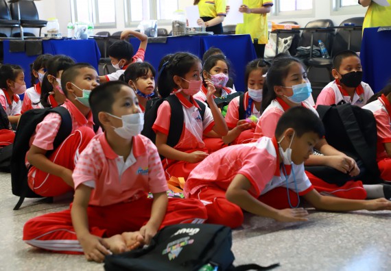 ภาพกิจกรรม  โครงการฝึกทักษะเพื่อพัฒนาอัจฉริยะภาพวิทยาศาสตร์ กิจกรรมค่ายวิทยาศาสตร์รุ่นจิ๋ว สำหรับนักเรียนห้องเรียนพิเศษคณิตศาสตร์ และวิทยาศาสตร์ (MSP)