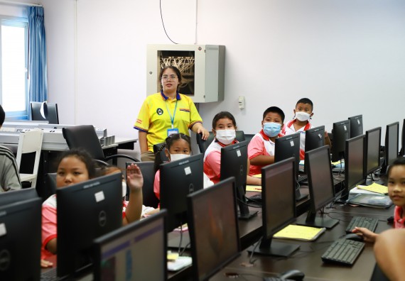 ภาพกิจกรรม  โครงการฝึกทักษะเพื่อพัฒนาอัจฉริยะภาพวิทยาศาสตร์ กิจกรรมค่ายวิทยาศาสตร์รุ่นจิ๋ว สำหรับนักเรียนห้องเรียนพิเศษคณิตศาสตร์ และวิทยาศาสตร์ (MSP)