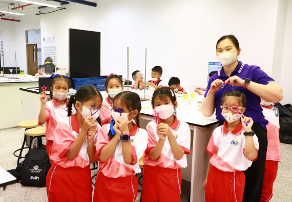 ภาพกิจกรรม  โครงการฝึกทักษะเพื่อพัฒนาอัจฉริยะภาพวิทยาศาสตร์ กิจกรรมค่ายวิทยาศาสตร์รุ่นจิ๋ว สำหรับนักเรียนห้องเรียนพิเศษคณิตศาสตร์ และวิทยาศาสตร์ (MSP)