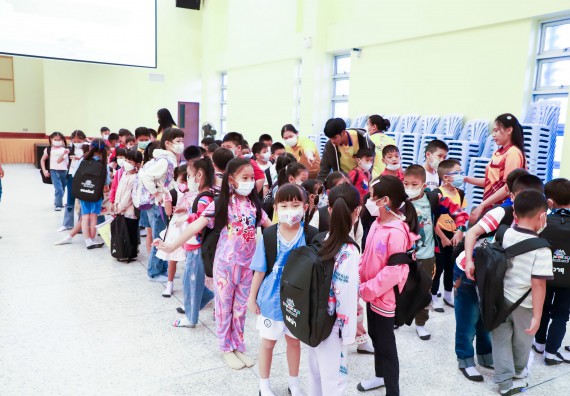 ภาพกิจกรรม  โครงการฝึกทักษะเพื่อพัฒนาอัจฉริยะภาพวิทยาศาสตร์ กิจกรรมค่ายวิทยาศาสตร์รุ่นจิ๋ว สำหรับนักเรียนห้องเรียนพิเศษคณิตศาสตร์ และวิทยาศาสตร์ (MSP)