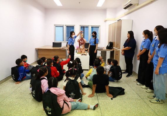 ภาพกิจกรรม  โครงการฝึกทักษะเพื่อพัฒนาอัจฉริยะภาพวิทยาศาสตร์ กิจกรรมค่ายวิทยาศาสตร์รุ่นจิ๋ว สำหรับนักเรียนห้องเรียนพิเศษคณิตศาสตร์ และวิทยาศาสตร์ (MSP)