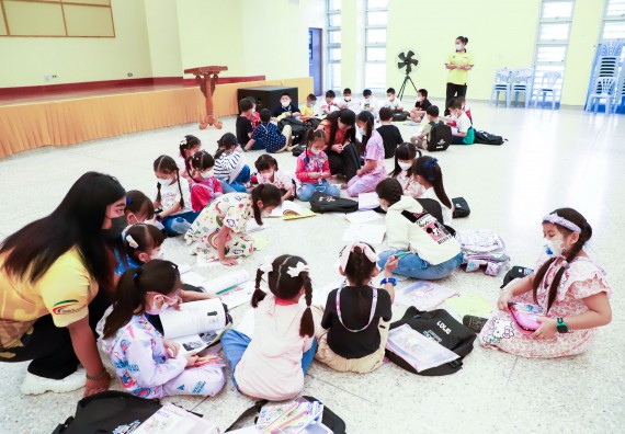 ภาพกิจกรรม  โครงการฝึกทักษะเพื่อพัฒนาอัจฉริยะภาพวิทยาศาสตร์ กิจกรรมค่ายวิทยาศาสตร์รุ่นจิ๋ว สำหรับนักเรียนห้องเรียนพิเศษคณิตศาสตร์ และวิทยาศาสตร์ (MSP)