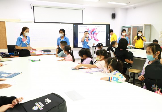 ภาพกิจกรรม  โครงการฝึกทักษะเพื่อพัฒนาอัจฉริยะภาพวิทยาศาสตร์ กิจกรรมค่ายวิทยาศาสตร์รุ่นจิ๋ว สำหรับนักเรียนห้องเรียนพิเศษคณิตศาสตร์ และวิทยาศาสตร์ (MSP)