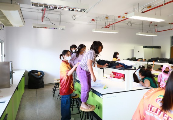 ภาพกิจกรรม  โครงการฝึกทักษะเพื่อพัฒนาอัจฉริยะภาพวิทยาศาสตร์ กิจกรรมค่ายวิทยาศาสตร์รุ่นจิ๋ว สำหรับนักเรียนห้องเรียนพิเศษคณิตศาสตร์ และวิทยาศาสตร์ (MSP)