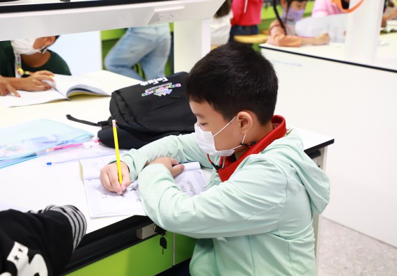 ภาพกิจกรรม  โครงการฝึกทักษะเพื่อพัฒนาอัจฉริยะภาพวิทยาศาสตร์ กิจกรรมค่ายวิทยาศาสตร์รุ่นจิ๋ว สำหรับนักเรียนห้องเรียนพิเศษคณิตศาสตร์ และวิทยาศาสตร์ (MSP)