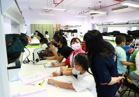 ภาพกิจกรรม  โครงการฝึกทักษะเพื่อพัฒนาอัจฉริยะภาพวิทยาศาสตร์ กิจกรรมค่ายวิทยาศาสตร์รุ่นจิ๋ว สำหรับนักเรียนห้องเรียนพิเศษคณิตศาสตร์ และวิทยาศาสตร์ (MSP)