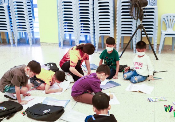 ภาพกิจกรรม  โครงการฝึกทักษะเพื่อพัฒนาอัจฉริยะภาพวิทยาศาสตร์ กิจกรรมค่ายวิทยาศาสตร์รุ่นจิ๋ว สำหรับนักเรียนห้องเรียนพิเศษคณิตศาสตร์ และวิทยาศาสตร์ (MSP)