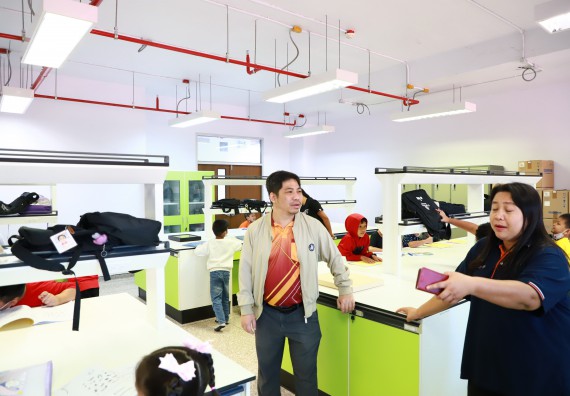 ภาพกิจกรรม  โครงการฝึกทักษะเพื่อพัฒนาอัจฉริยะภาพวิทยาศาสตร์ กิจกรรมค่ายวิทยาศาสตร์รุ่นจิ๋ว สำหรับนักเรียนห้องเรียนพิเศษคณิตศาสตร์ และวิทยาศาสตร์ (MSP)