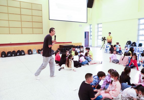 ภาพกิจกรรม  โครงการฝึกทักษะเพื่อพัฒนาอัจฉริยะภาพวิทยาศาสตร์ กิจกรรมค่ายวิทยาศาสตร์รุ่นจิ๋ว สำหรับนักเรียนห้องเรียนพิเศษคณิตศาสตร์ และวิทยาศาสตร์ (MSP)