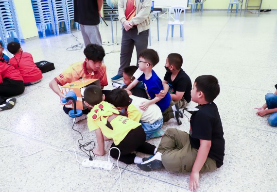 ภาพกิจกรรม  โครงการฝึกทักษะเพื่อพัฒนาอัจฉริยะภาพวิทยาศาสตร์ กิจกรรมค่ายวิทยาศาสตร์รุ่นจิ๋ว สำหรับนักเรียนห้องเรียนพิเศษคณิตศาสตร์ และวิทยาศาสตร์ (MSP)