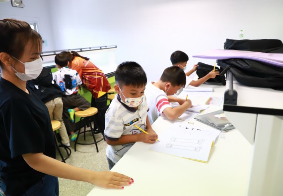 ภาพกิจกรรม  โครงการฝึกทักษะเพื่อพัฒนาอัจฉริยะภาพวิทยาศาสตร์ กิจกรรมค่ายวิทยาศาสตร์รุ่นจิ๋ว สำหรับนักเรียนห้องเรียนพิเศษคณิตศาสตร์ และวิทยาศาสตร์ (MSP)