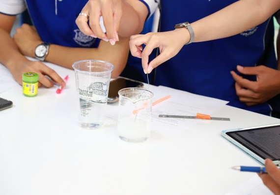 ภาพกิจกรรม  คณะวิทยาศาสตร์และเทคโนโลยี จัดค่ายวิทยาศาสตร์สัญจร ปีการศึกษา 2566  โรงเรียนผดุงปัญญา