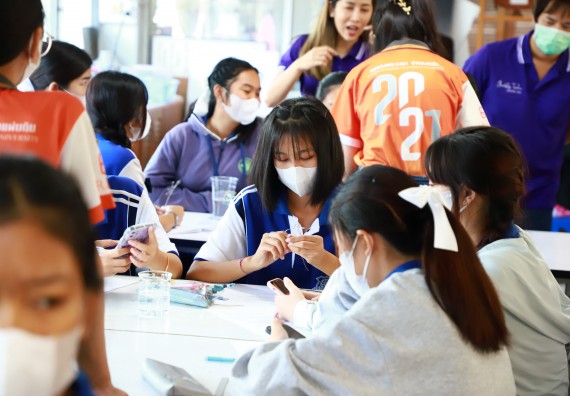 ภาพกิจกรรม  คณะวิทยาศาสตร์และเทคโนโลยี จัดค่ายวิทยาศาสตร์สัญจร ปีการศึกษา 2566  โรงเรียนผดุงปัญญา