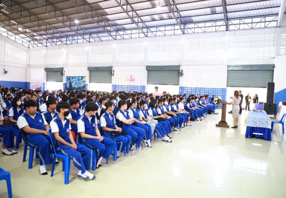 ภาพกิจกรรม  คณะวิทยาศาสตร์และเทคโนโลยี จัดค่ายวิทยาศาสตร์สัญจร ปีการศึกษา 2566  โรงเรียนผดุงปัญญา