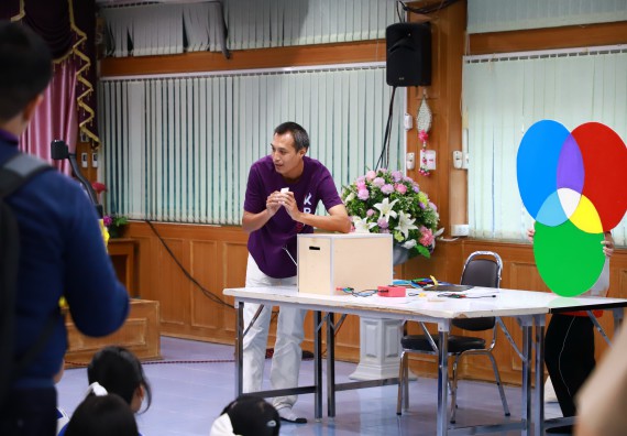 ภาพกิจกรรม  คณะวิทยาศาสตร์และเทคโนโลยี จัดค่ายวิทยาศาสตร์สัญจร ปีการศึกษา 2566  โรงเรียนผดุงปัญญา