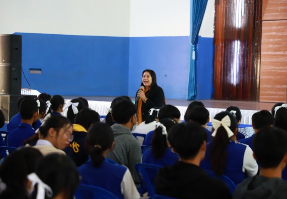 ภาพกิจกรรม  คณะวิทยาศาสตร์และเทคโนโลยี จัดค่ายวิทยาศาสตร์สัญจร ปีการศึกษา 2566  โรงเรียนผดุงปัญญา
