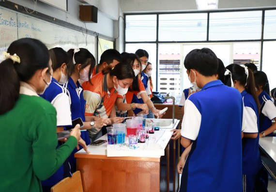 ภาพกิจกรรม  คณะวิทยาศาสตร์และเทคโนโลยี จัดค่ายวิทยาศาสตร์สัญจร ปีการศึกษา 2566  โรงเรียนผดุงปัญญา