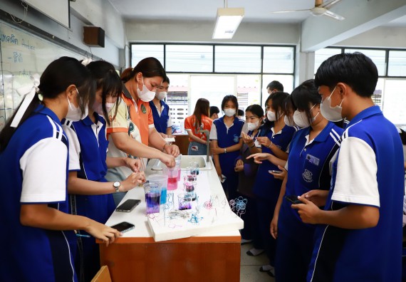 ภาพกิจกรรม  คณะวิทยาศาสตร์และเทคโนโลยี จัดค่ายวิทยาศาสตร์สัญจร ปีการศึกษา 2566  โรงเรียนผดุงปัญญา