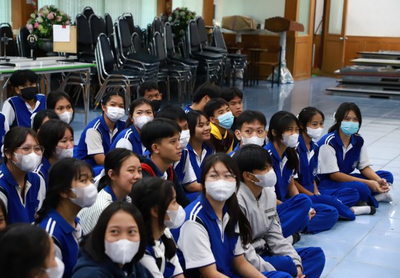 ภาพกิจกรรม  คณะวิทยาศาสตร์และเทคโนโลยี จัดค่ายวิทยาศาสตร์สัญจร ปีการศึกษา 2566  โรงเรียนผดุงปัญญา