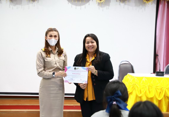 ภาพกิจกรรม  คณะวิทยาศาสตร์และเทคโนโลยี จัดค่ายวิทยาศาสตร์สัญจร ปีการศึกษา 2566  โรงเรียนผดุงปัญญา