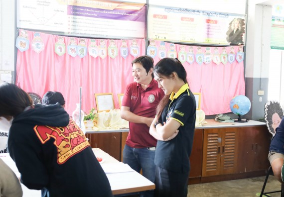 ภาพกิจกรรม  คณะวิทยาศาสตร์และเทคโนโลยี จัดค่ายวิทยาศาสตร์สัญจร ปีการศึกษา 2566  โรงเรียนราษฎร์ปรีชาวิทยาคม