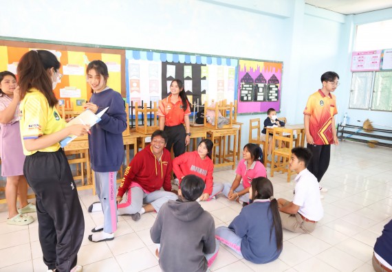 ภาพกิจกรรม  คณะวิทยาศาสตร์และเทคโนโลยี จัดค่ายวิทยาศาสตร์สัญจร ปีการศึกษา 2566  โรงเรียนราษฎร์ปรีชาวิทยาคม