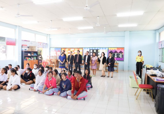 ภาพกิจกรรม  คณะวิทยาศาสตร์และเทคโนโลยี จัดค่ายวิทยาศาสตร์สัญจร ปีการศึกษา 2566  โรงเรียนราษฎร์ปรีชาวิทยาคม