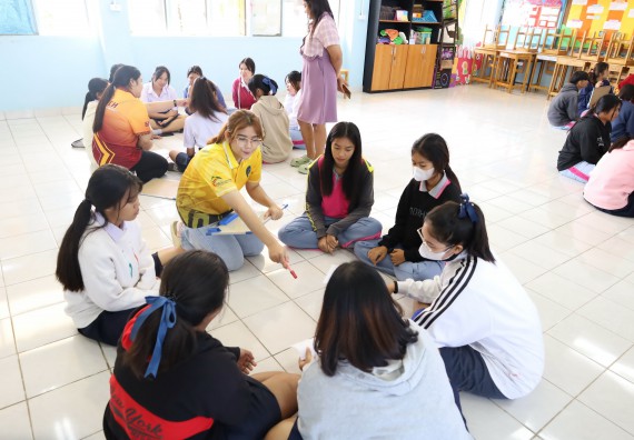 ภาพกิจกรรม  คณะวิทยาศาสตร์และเทคโนโลยี จัดค่ายวิทยาศาสตร์สัญจร ปีการศึกษา 2566  โรงเรียนราษฎร์ปรีชาวิทยาคม