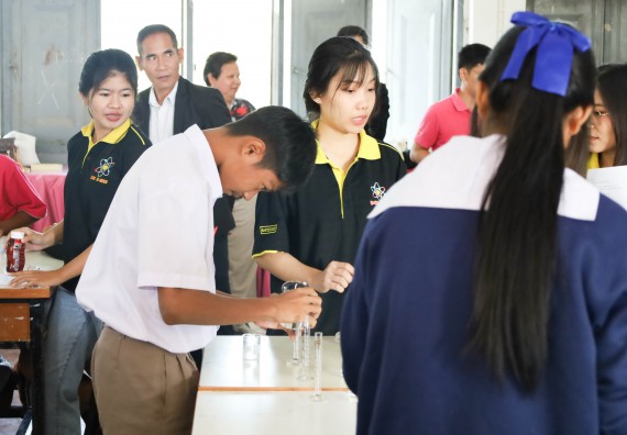 ภาพกิจกรรม  คณะวิทยาศาสตร์และเทคโนโลยี จัดค่ายวิทยาศาสตร์สัญจร ปีการศึกษา 2566  โรงเรียนราษฎร์ปรีชาวิทยาคม