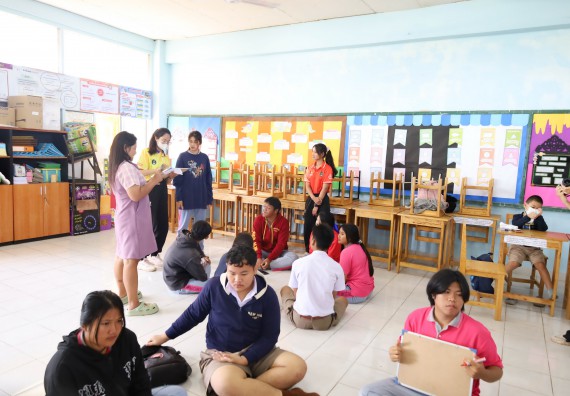 ภาพกิจกรรม  คณะวิทยาศาสตร์และเทคโนโลยี จัดค่ายวิทยาศาสตร์สัญจร ปีการศึกษา 2566  โรงเรียนราษฎร์ปรีชาวิทยาคม