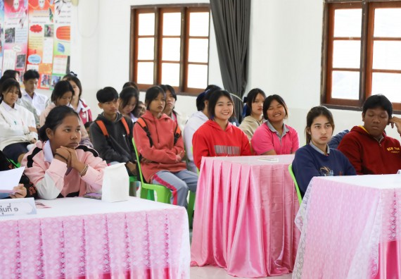 ภาพกิจกรรม  คณะวิทยาศาสตร์และเทคโนโลยี จัดค่ายวิทยาศาสตร์สัญจร ปีการศึกษา 2566  โรงเรียนราษฎร์ปรีชาวิทยาคม