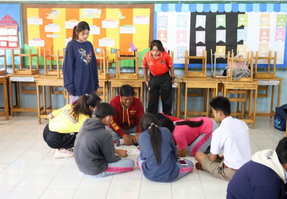 ภาพกิจกรรม  คณะวิทยาศาสตร์และเทคโนโลยี จัดค่ายวิทยาศาสตร์สัญจร ปีการศึกษา 2566  โรงเรียนราษฎร์ปรีชาวิทยาคม