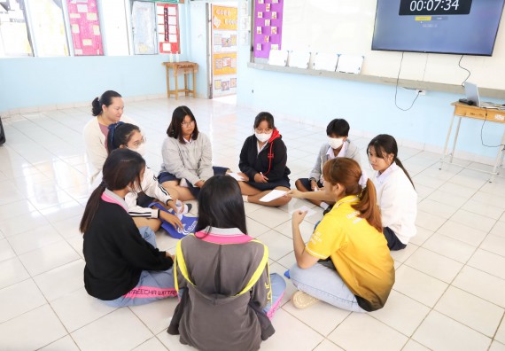 ภาพกิจกรรม  คณะวิทยาศาสตร์และเทคโนโลยี จัดค่ายวิทยาศาสตร์สัญจร ปีการศึกษา 2566  โรงเรียนราษฎร์ปรีชาวิทยาคม