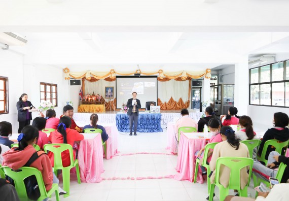 ภาพกิจกรรม  คณะวิทยาศาสตร์และเทคโนโลยี จัดค่ายวิทยาศาสตร์สัญจร ปีการศึกษา 2566  โรงเรียนราษฎร์ปรีชาวิทยาคม