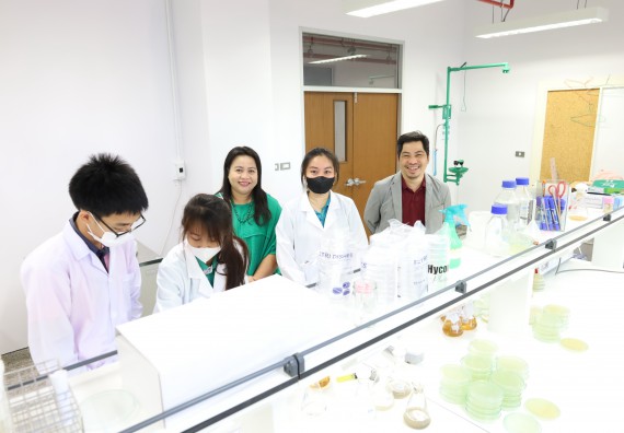 ภาพกิจกรรม  คณะวิทยาศาสตร์และเทคโนโลยี ร่วมกับโรงเรียนพิจิตรพิทยาคม จัดโครงการพัฒนาผู้เรียนมีผลสัมฤทธิ์ทางวิชาการ กิจกรรมพัฒนาศักยภาพนักเรียนห้องเรียนพิเศษวิทยาศาสตร์ฯ SMAT