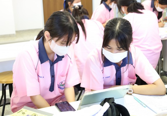 ภาพกิจกรรม  คณะวิทยาศาสตร์และเทคโนโลยี ร่วมกับโรงเรียนพิจิตรพิทยาคม จัดโครงการพัฒนาผู้เรียนมีผลสัมฤทธิ์ทางวิชาการ กิจกรรมพัฒนาศักยภาพนักเรียนห้องเรียนพิเศษวิทยาศาสตร์ฯ SMAT