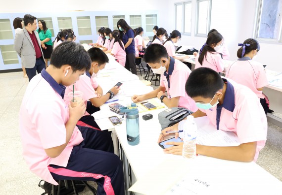 ภาพกิจกรรม  คณะวิทยาศาสตร์และเทคโนโลยี ร่วมกับโรงเรียนพิจิตรพิทยาคม จัดโครงการพัฒนาผู้เรียนมีผลสัมฤทธิ์ทางวิชาการ กิจกรรมพัฒนาศักยภาพนักเรียนห้องเรียนพิเศษวิทยาศาสตร์ฯ SMAT