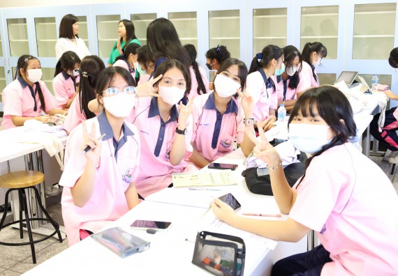 ภาพกิจกรรม  คณะวิทยาศาสตร์และเทคโนโลยี ร่วมกับโรงเรียนพิจิตรพิทยาคม จัดโครงการพัฒนาผู้เรียนมีผลสัมฤทธิ์ทางวิชาการ กิจกรรมพัฒนาศักยภาพนักเรียนห้องเรียนพิเศษวิทยาศาสตร์ฯ SMAT