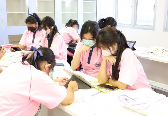 ภาพกิจกรรม  คณะวิทยาศาสตร์และเทคโนโลยี ร่วมกับโรงเรียนพิจิตรพิทยาคม จัดโครงการพัฒนาผู้เรียนมีผลสัมฤทธิ์ทางวิชาการ กิจกรรมพัฒนาศักยภาพนักเรียนห้องเรียนพิเศษวิทยาศาสตร์ฯ SMAT